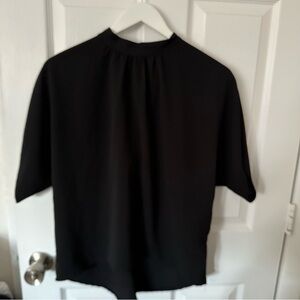 Black Tie Neck Short Sleeve Top